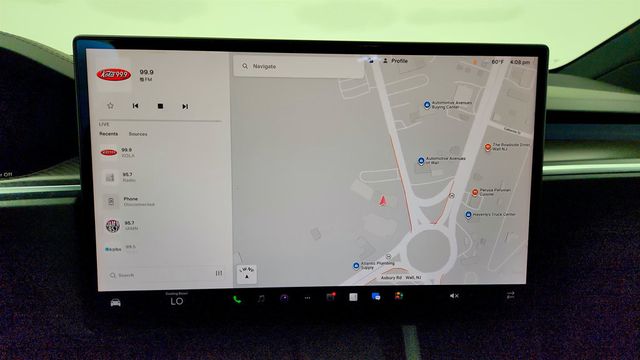 2022 Tesla Model X Plaid AWD w/ 22'' Wheels & 6 Seat Interior - 22999095 - 22