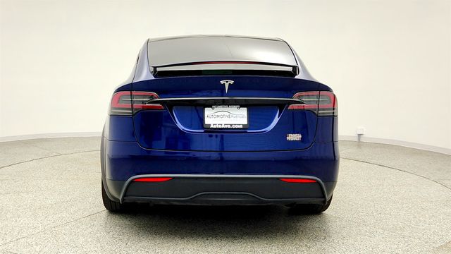 2022 Tesla Model X Plaid AWD w/ 6 Seat Cream Premium Interior - 23003584 - 5