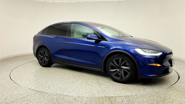 2022 Tesla Model X Plaid AWD w/ 6 Seat Cream Premium Interior - 23043984 - 2