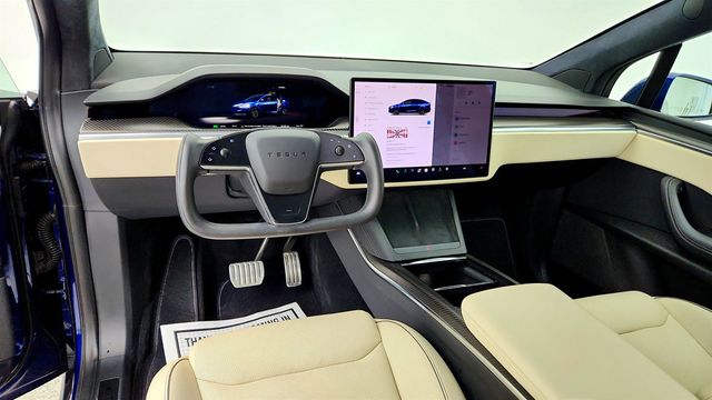 2022 Tesla Model X Plaid AWD w/ 6 Seat Cream Premium Interior - 23043984 - 36