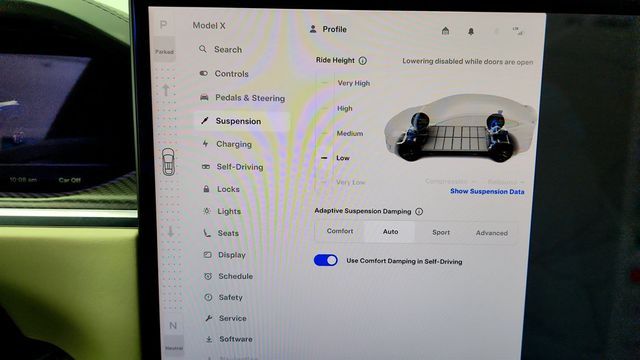 2022 Tesla Model X Plaid AWD w/ 6 Seat Cream Premium Interior - 23043984 - 41