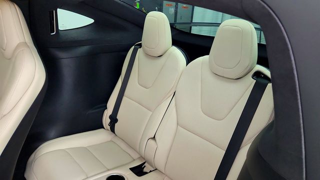 2022 Tesla Model X Plaid AWD w/ 6 Seat Cream Premium Interior - 23043984 - 49