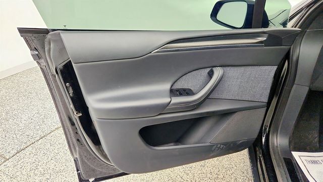 2022 Tesla Model X Plaid AWD w/ 6 Seat Interior - 23008142 - 10