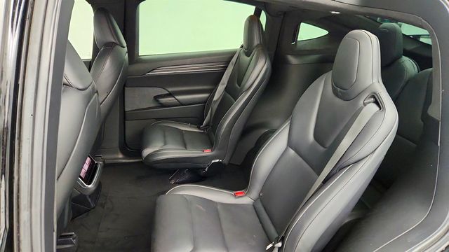 2022 Tesla Model X Plaid AWD w/ 6 Seat Interior - 23008142 - 25