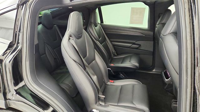 2022 Tesla Model X Plaid AWD w/ 6 Seat Interior - 23008142 - 27