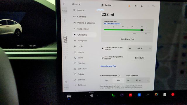 2022 Tesla Model X Plaid AWD w/ 6 Seat Interior - 23016332 - 19