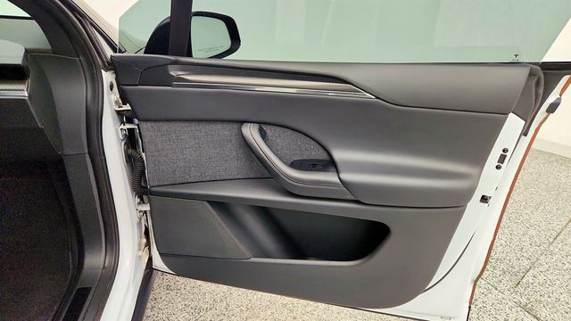 2022 Tesla Model X Plaid AWD w/ 6 Seat Interior - 23016332 - 31