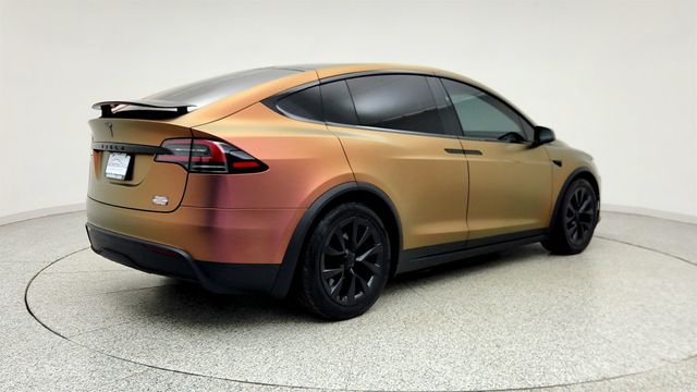 2022 Tesla Model X Plaid AWD w/ 6 Seat Interior - 23016332 - 4