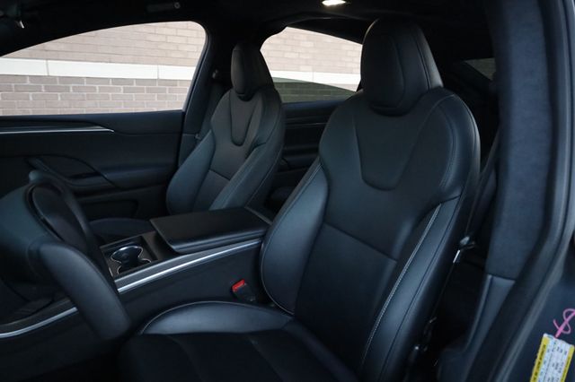2022 Tesla Model X Plaid AWD w/ 6 Seats! - 22939970 - 9