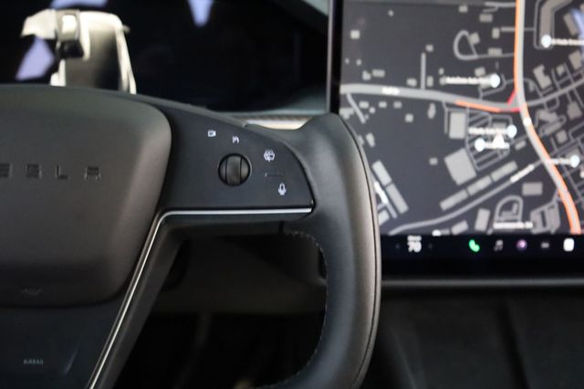 2022 Tesla Model X Plaid AWD w/ 6 Seats! - 22939970 - 29