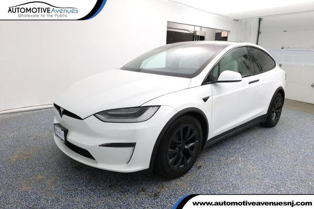 2022 Tesla Model X Plaid AWD with 6 Seat White & Black Premium Interior - 22938643 - 0