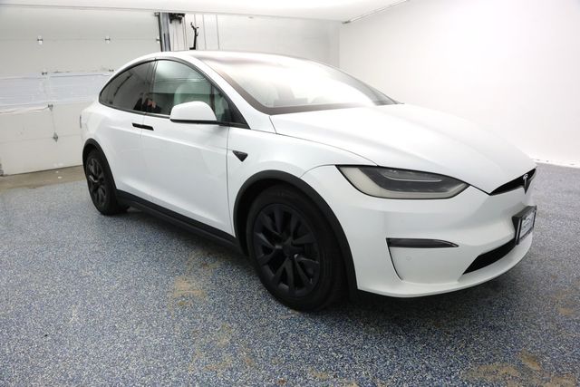 2022 Tesla Model X Plaid AWD with 6 Seat White & Black Premium Interior - 22938643 - 1