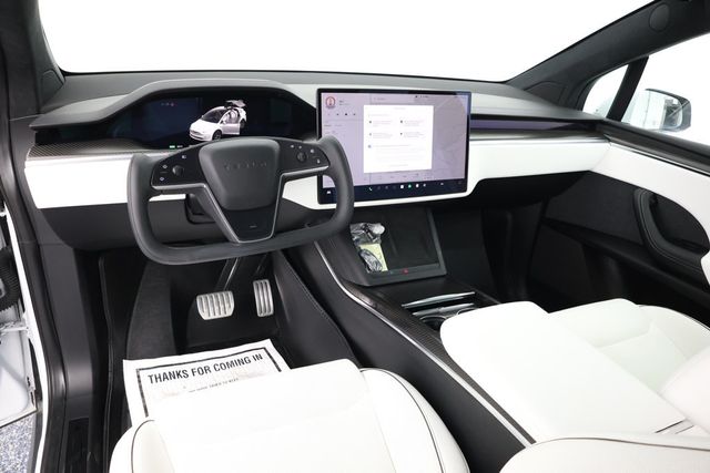 2022 Tesla Model X Plaid AWD with 6 Seat White & Black Premium Interior - 22938643 - 8