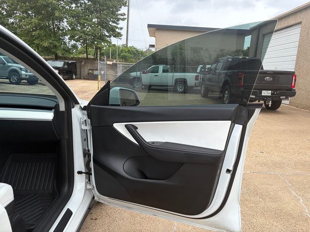 2022 Tesla Model Y 2022 Tesla Model Y  - 23016914 - 31