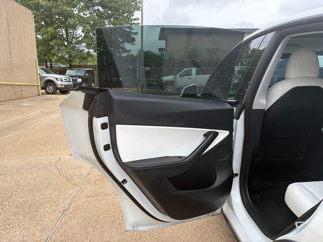 2022 Tesla Model Y 2022 Tesla Model Y Performance AWD w AMD Processing  - 23016914 - 28