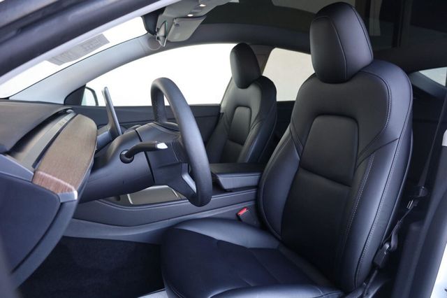 2022 Tesla Model Y Long Range - 23055980 - 14