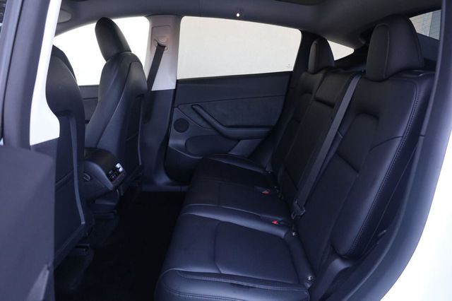 2022 Tesla Model Y Long Range - 23055980 - 19