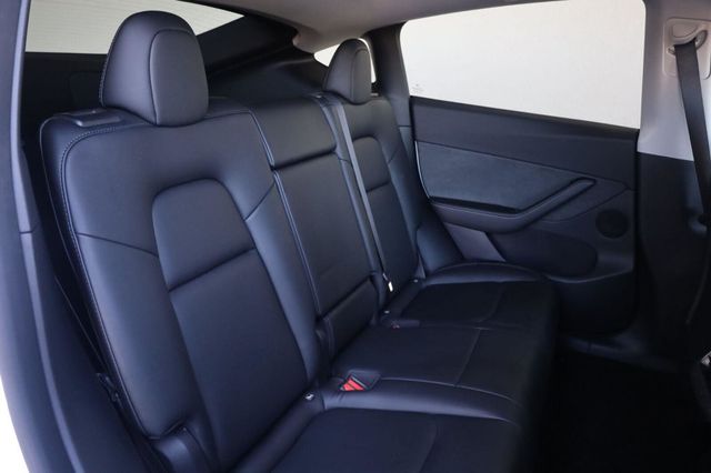 2022 Tesla Model Y Long Range - 23055980 - 21