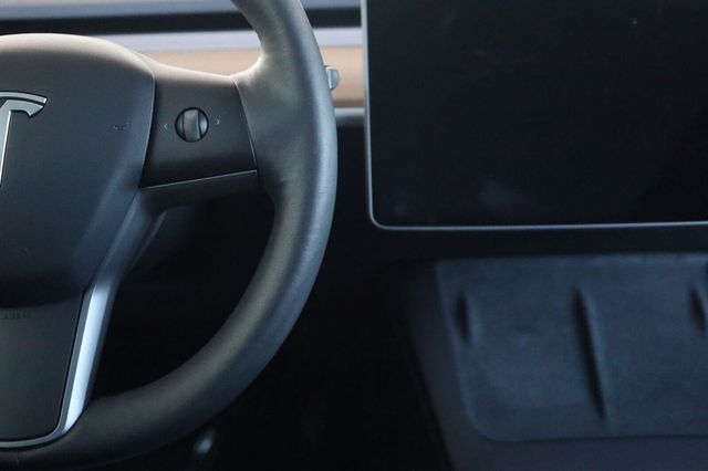 2022 Tesla Model Y Long Range - 23055980 - 31