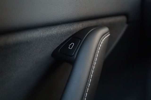 2022 Tesla Model Y Long Range - 23055980 - 35