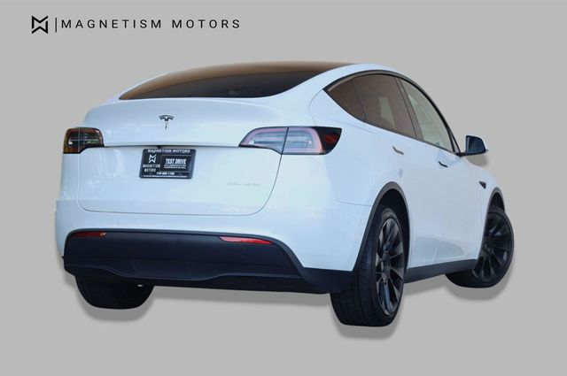 2022 Tesla Model Y Long Range - 23055980 - 8