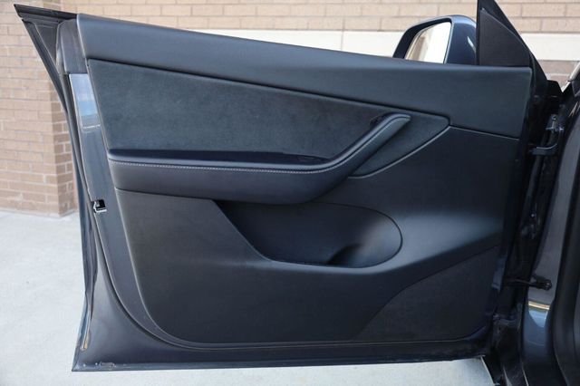 2022 Tesla Model Y Long Range - 23062936 - 11
