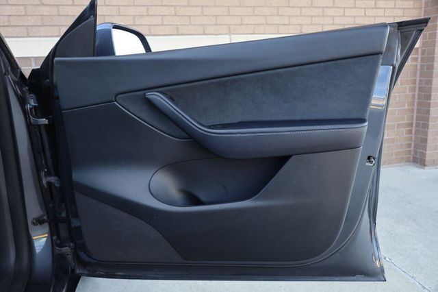 2022 Tesla Model Y Long Range - 23062936 - 22