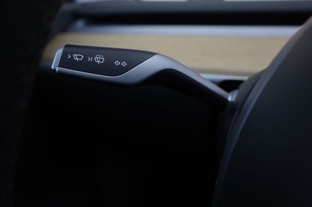 2022 Tesla Model Y Long Range - 23062936 - 30