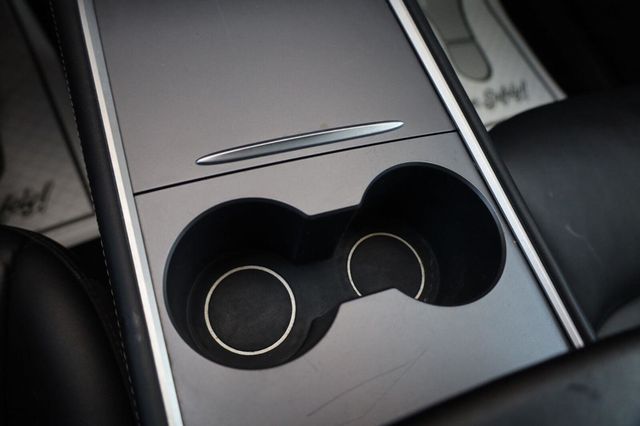 2022 Tesla Model Y Long Range - 23062936 - 35