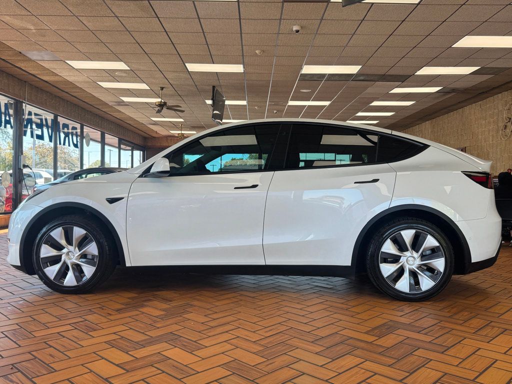 2022 Tesla Model Y Long Range photo 4