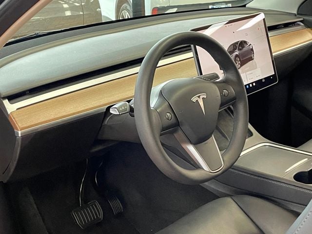 2022 Tesla Model Y Long Range AWD - 22996783 - 12