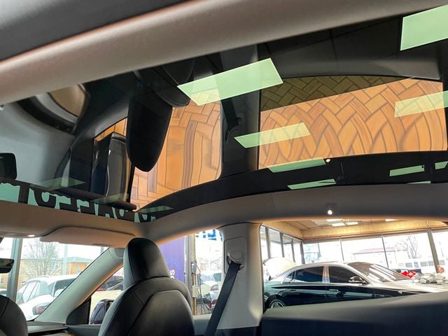 2022 Tesla Model Y Long Range AWD - 22996783 - 16