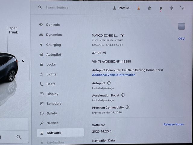 2022 Tesla Model Y Long Range AWD - 22996783 - 32