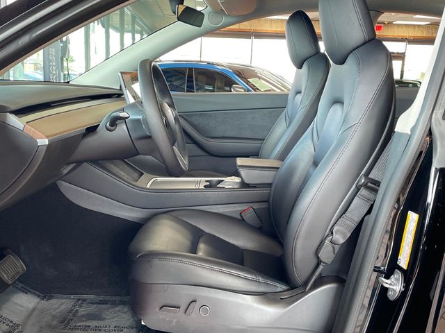 2022 Tesla Model Y Long Range AWD - 23013551 - 10