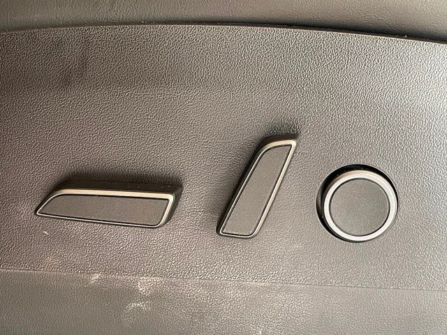 2022 Tesla Model Y Long Range AWD - 23013551 - 11