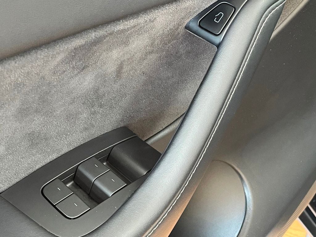 2022 Tesla Model Y Long Range AWD - 23013551 - 14