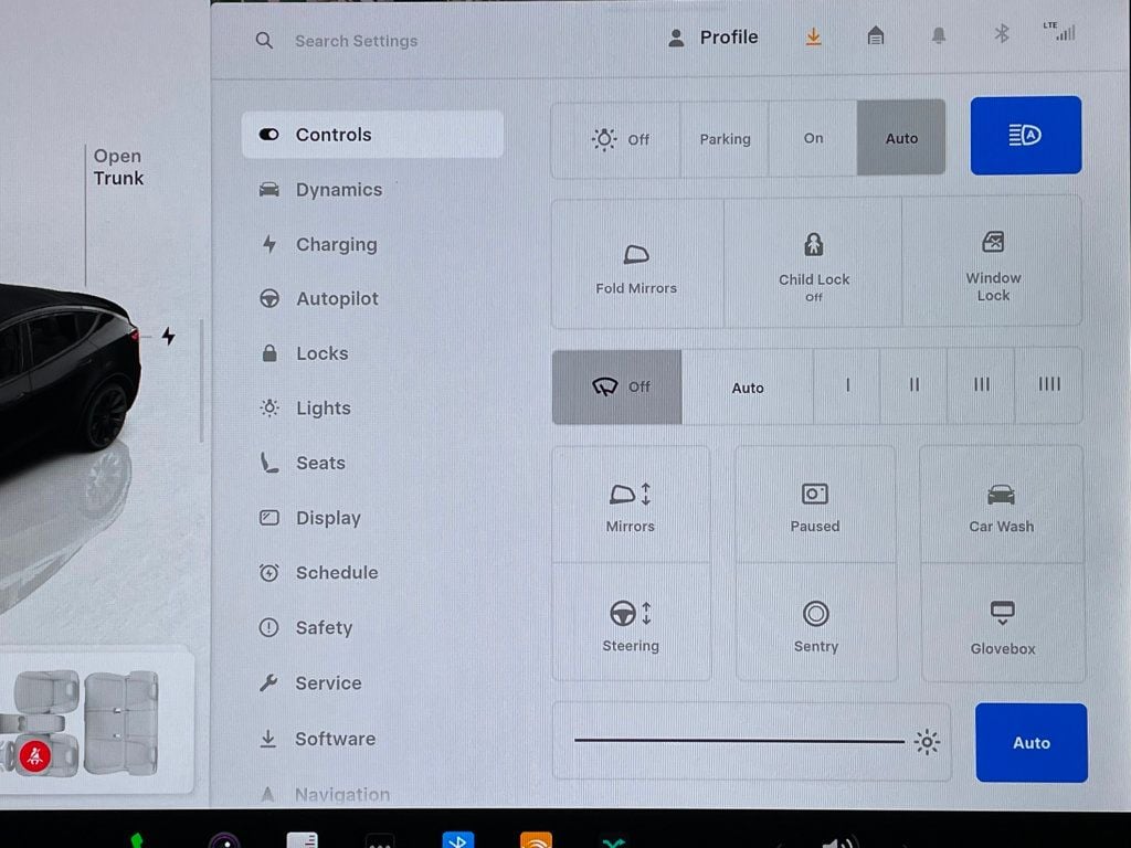2022 Tesla Model Y Long Range AWD - 23013551 - 28