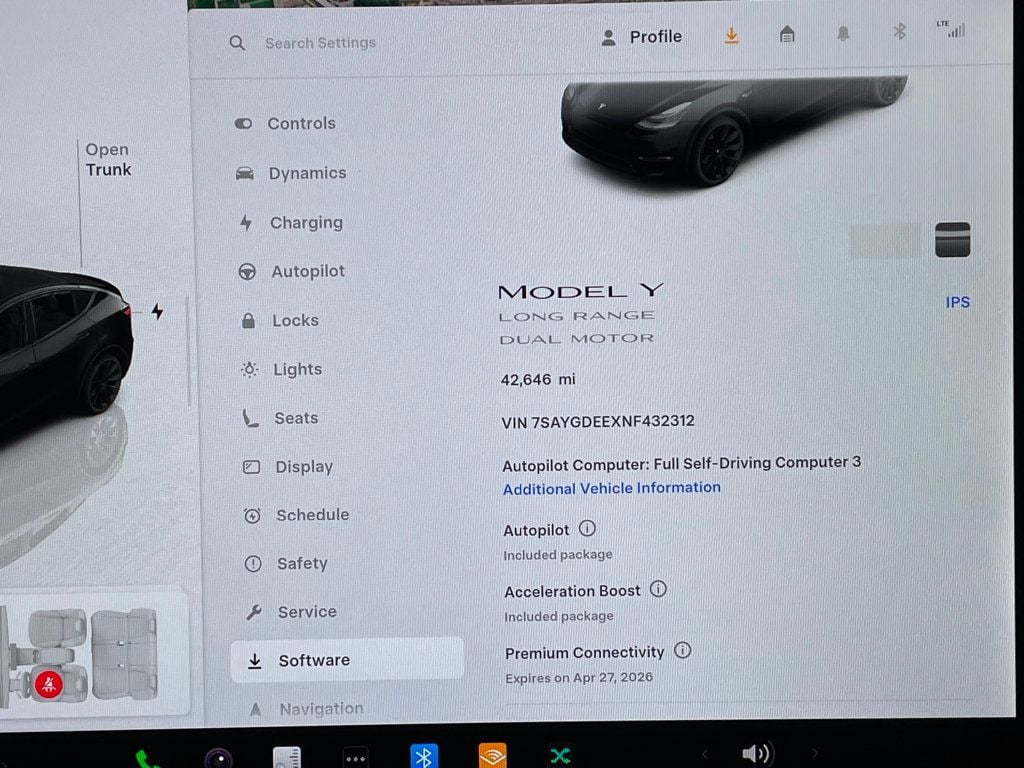 2022 Tesla Model Y Long Range AWD - 23013551 - 32