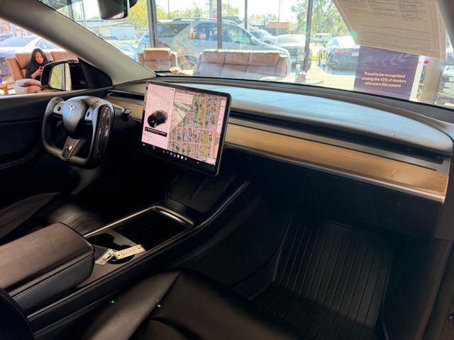 2022 Tesla Model Y Long Range AWD - 23097908 - 26