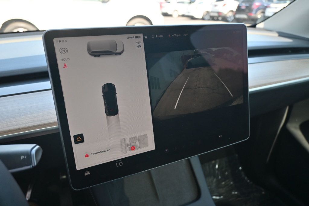 2022 Tesla Model Y Long Range photo 11