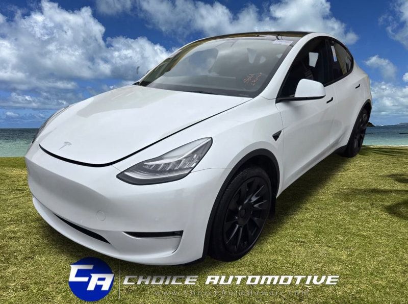 2022 Tesla Model Y Long Range photo 14