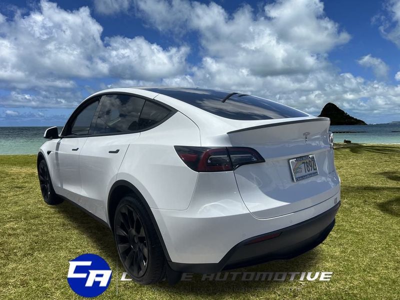 2022 Tesla Model Y Long Range photo 4