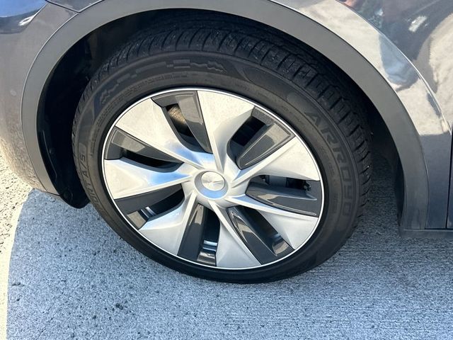 2022 Tesla Model Y Long Range AWD - 22944865 - 11