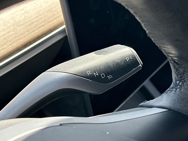 2022 Tesla Model Y Long Range AWD - 22944865 - 18