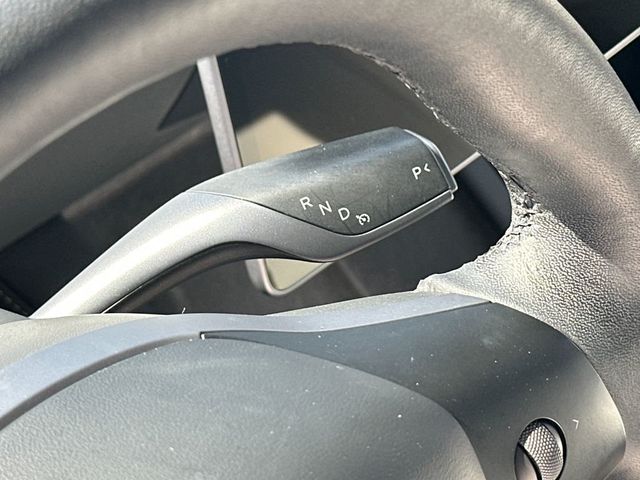 2022 Tesla Model Y Long Range AWD - 22972519 - 16