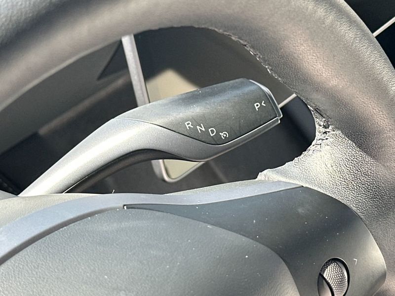 2022 Tesla Model Y Long Range AWD - 22972519 - 16