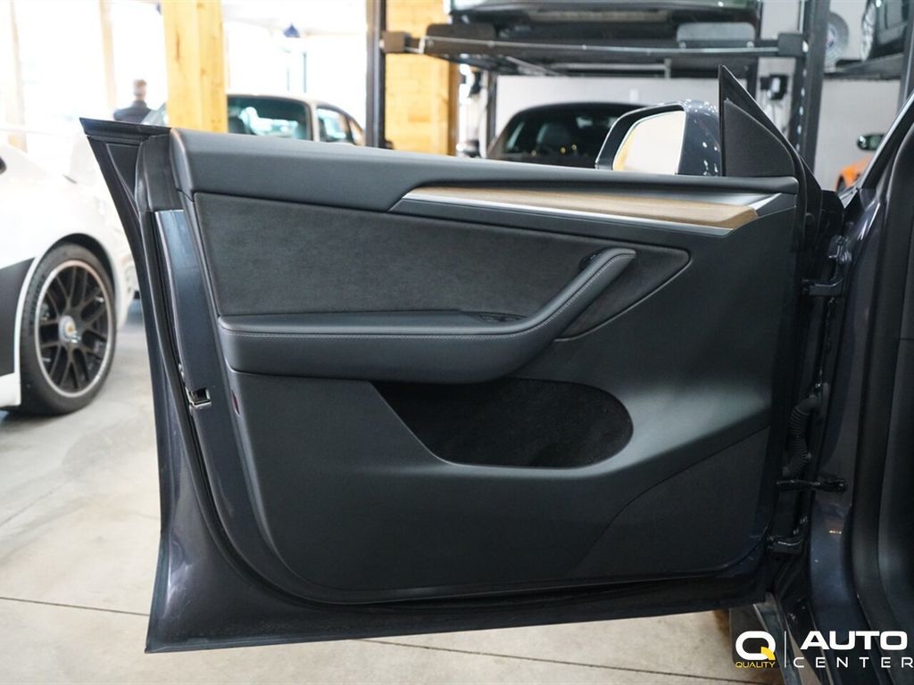 2022 Tesla Model Y Long Range AWD - 23005590 - 12