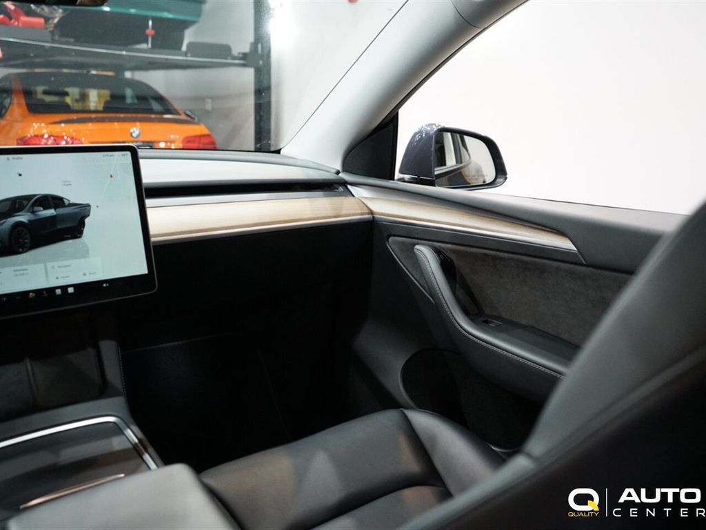 2022 Tesla Model Y Long Range AWD - 23005590 - 19