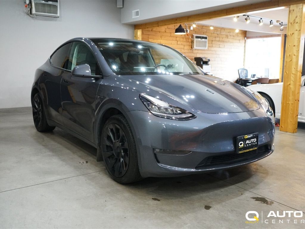 2022 Tesla Model Y Long Range AWD - 23005590 - 2