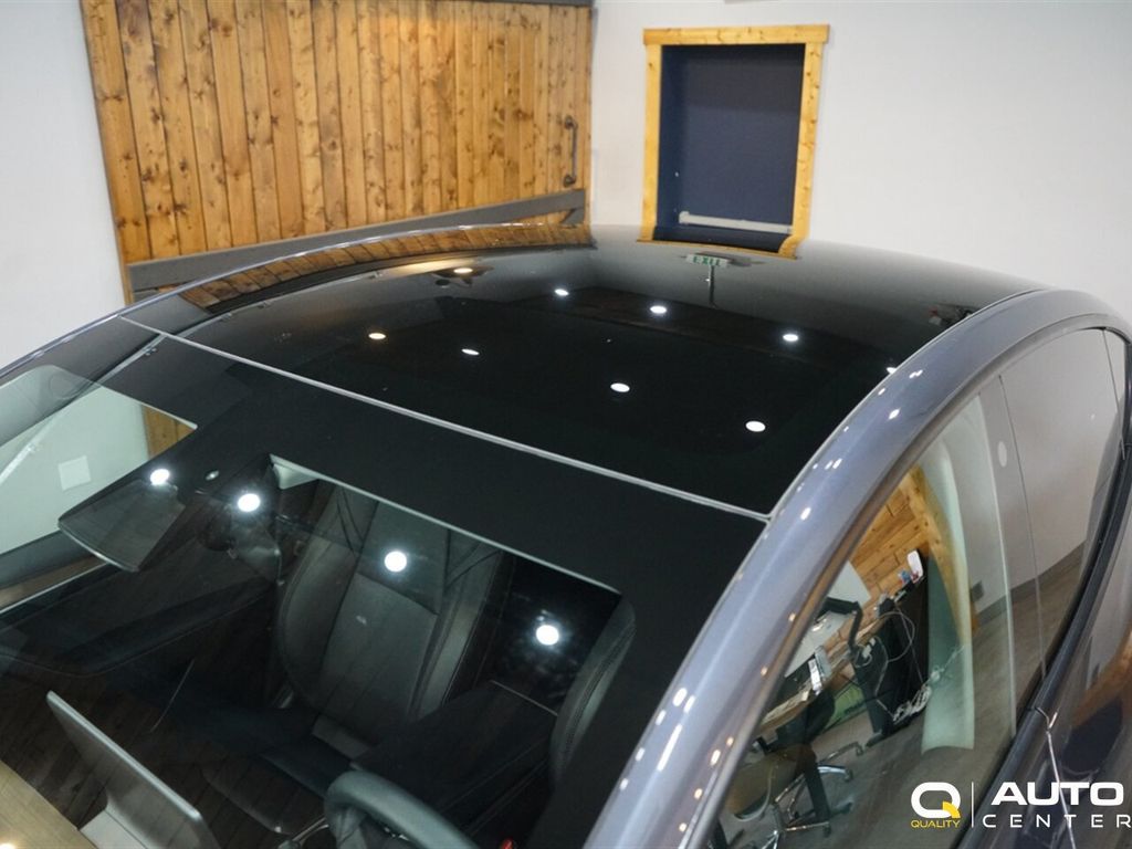 2022 Tesla Model Y Long Range AWD - 23005590 - 8